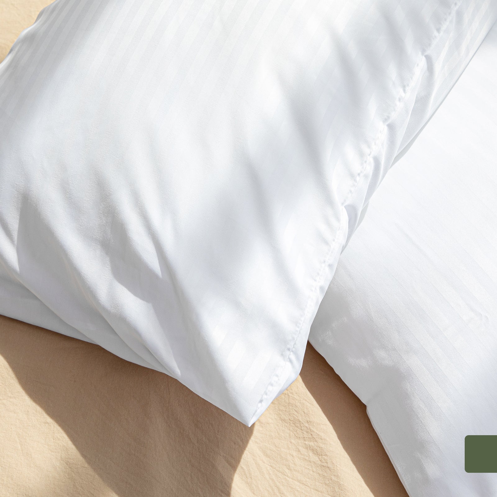 Fairpeak white pillowcase fabric close-up